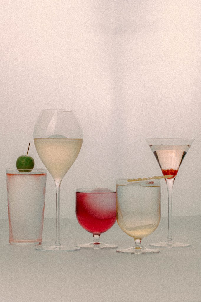 Cocktails bar menu - lifestyle picture