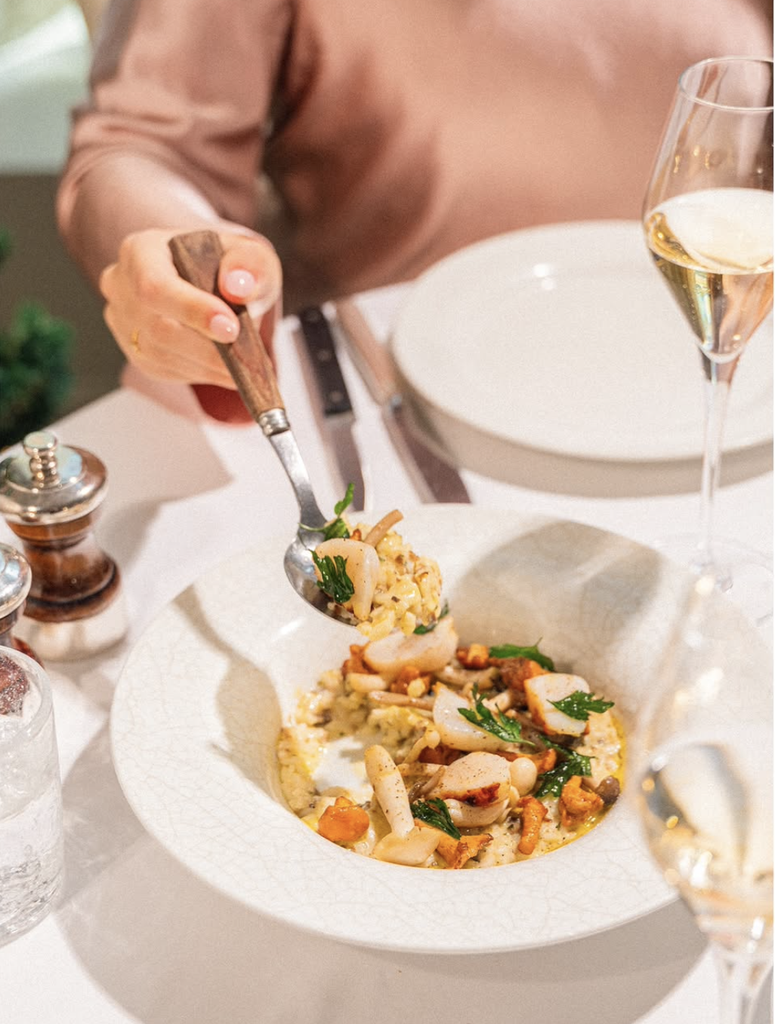 CHRISTMAS PICTURE MAIN COURSE