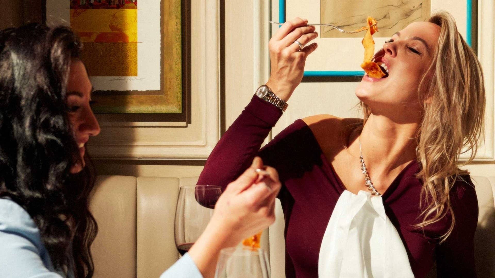 Home_page_LPM_La_Petite_Maison_Values_Bar_.max-1920x1080